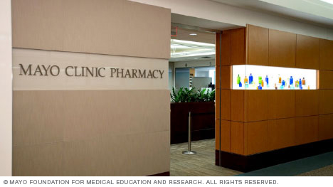 Entrada a la Farmacia Mayo Clinic en Jacksonville, Florida